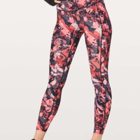 Lululemon Fast & Free 7/8 Tight II 25" Translucence Alpine White Multi Sz 8 - Picture 2 of 4